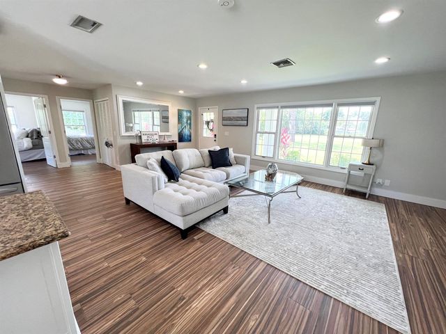 1655 NW Fork Road, Stuart, FL 34994