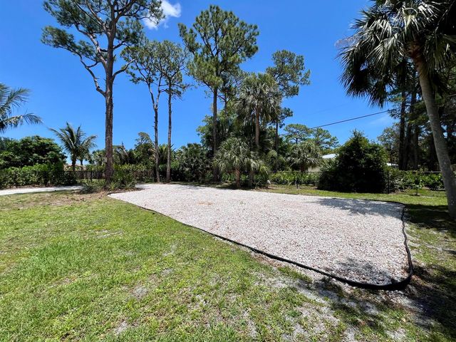 1655 NW Fork Road, Stuart, FL 34994