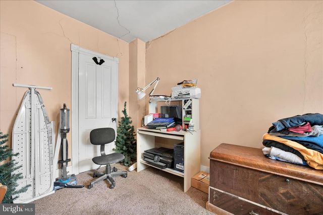405 S SAINT JOHN ST, Schuylkill Haven, PA 17972