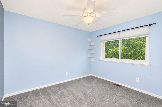 72 HILLCROFT WAY, Newtown, PA 18940