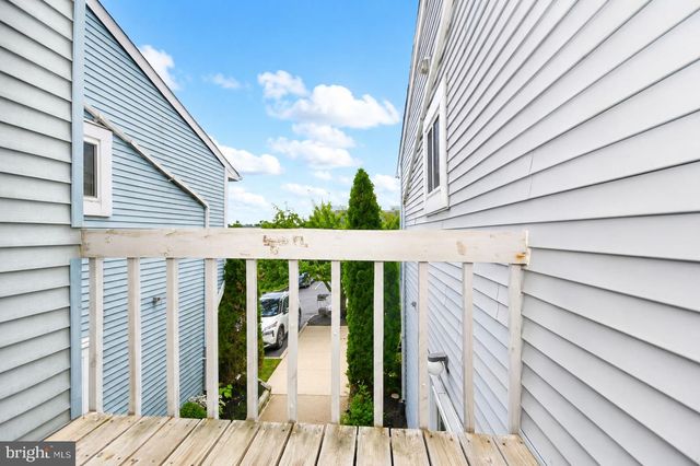 72 HILLCROFT WAY, Newtown, PA 18940