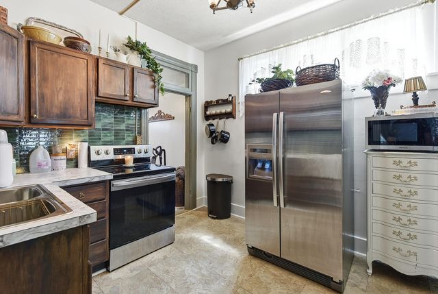 213 16TH Avenue, Council Bluffs, IA 51503