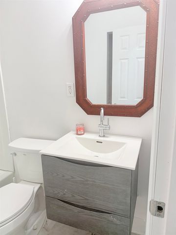 1740 CARLYLE DR, Memphis, TN 38127