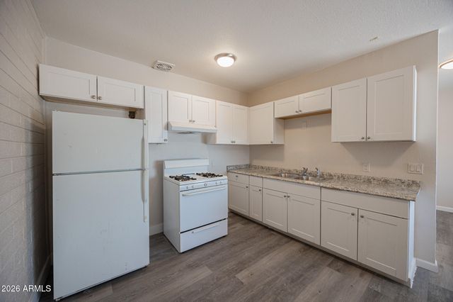 864 E Chandler Boulevard Apt 3, Chandler, AZ 85225