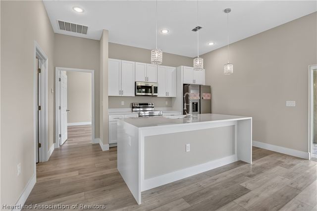 357 Costa Bravo Drive, Sebring, FL 33876