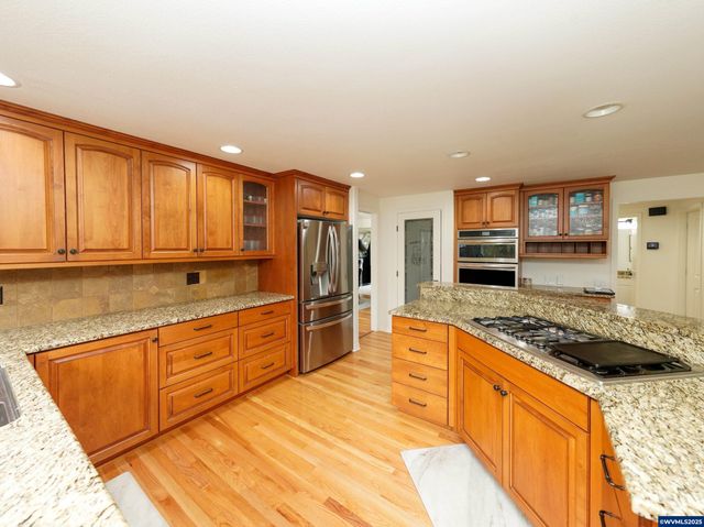 4359 Croisan Ridge Wy S, Salem, OR 97302