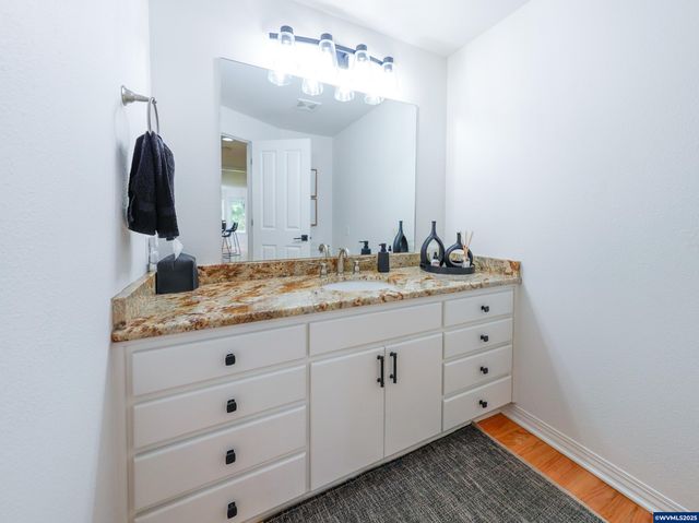 4359 Croisan Ridge Wy S, Salem, OR 97302