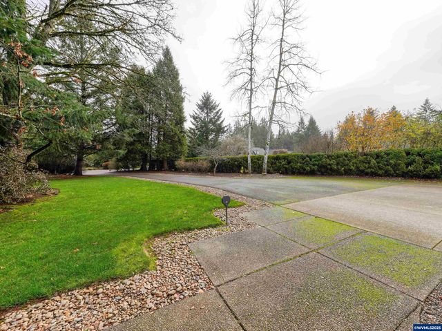 4359 Croisan Ridge Wy S, Salem, OR 97302