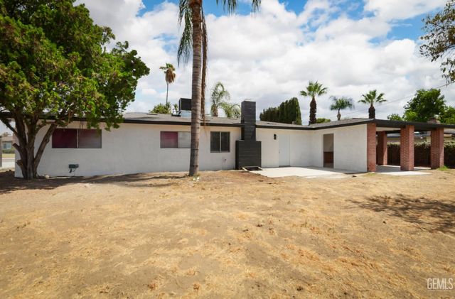 3413 Herndon Street, Bakersfield, CA 93312