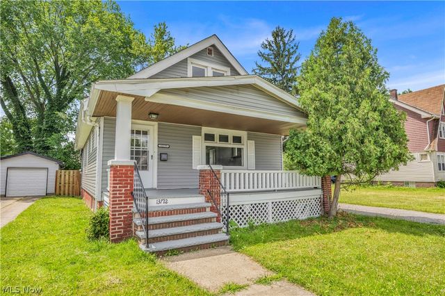 13722 Saybrook Avenue, Garfield Heights, OH 44105