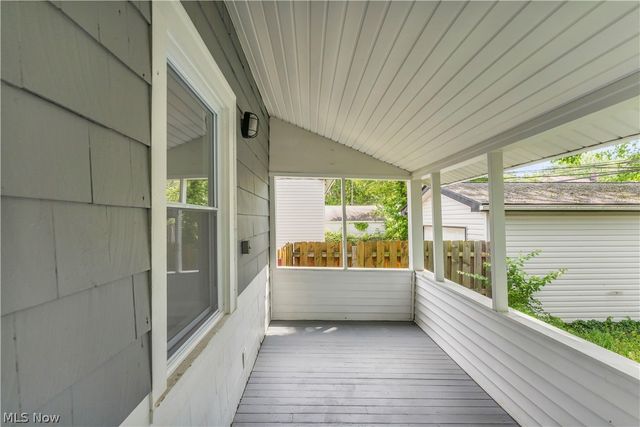 13722 Saybrook Avenue, Garfield Heights, OH 44105