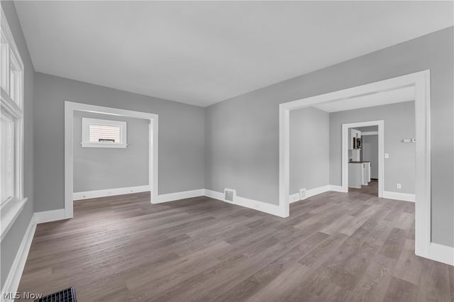 13722 Saybrook Avenue, Garfield Heights, OH 44105