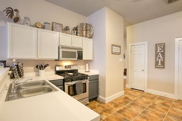 1100 Alexandria Drive, Forney, TX 75126