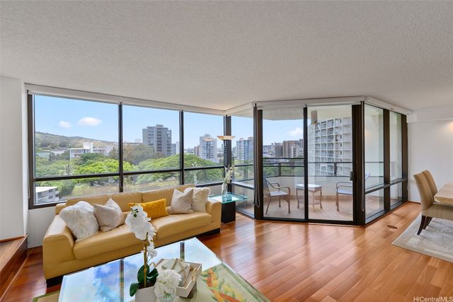 1525 Wilder Avenue 905, Honolulu, HI 96822