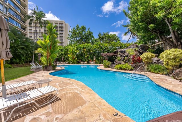 1525 Wilder Avenue 905, Honolulu, HI 96822