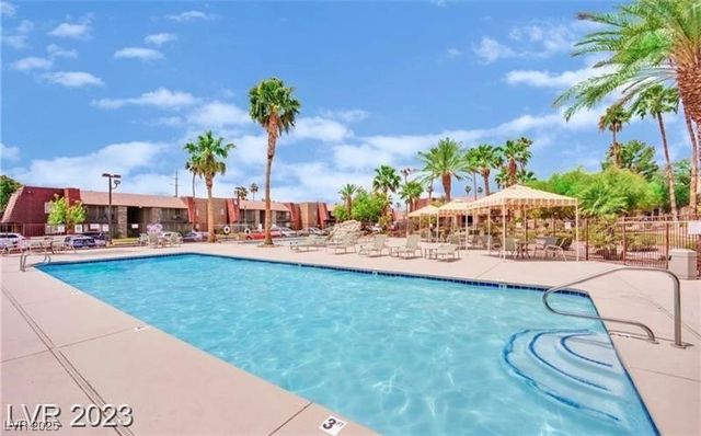 5160 INDIAN RIVER Drive 327, Las Vegas, NV 89103