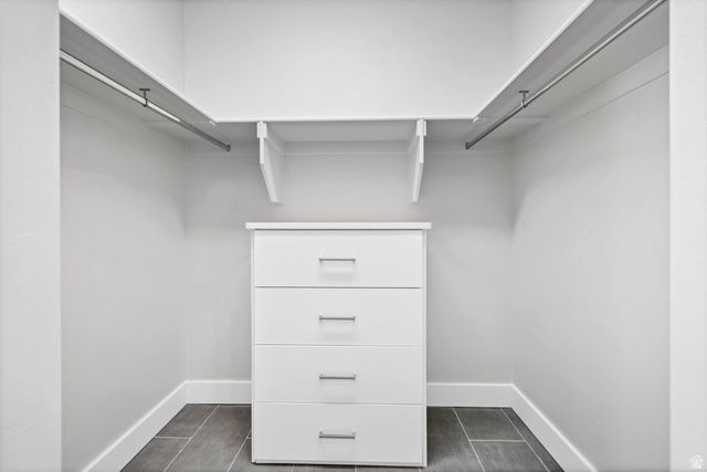 328 N HARRIER LN, Ivins, UT 84738