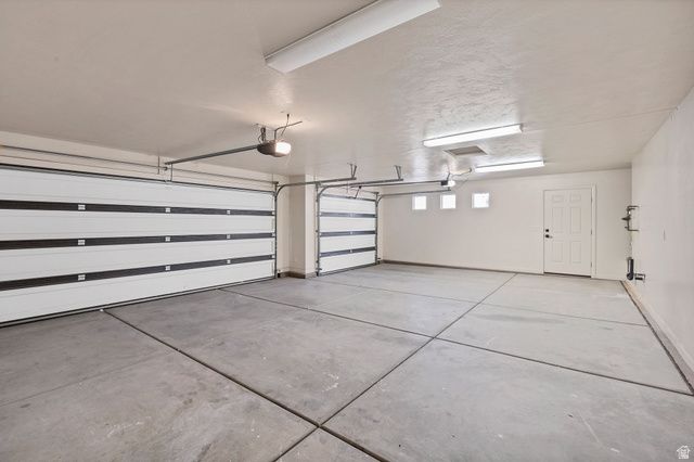 328 N HARRIER LN, Ivins, UT 84738