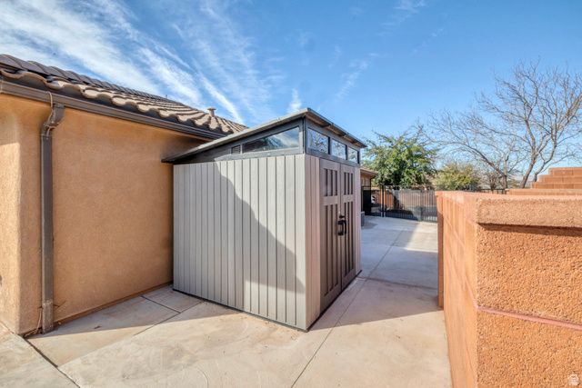 328 N HARRIER LN, Ivins, UT 84738