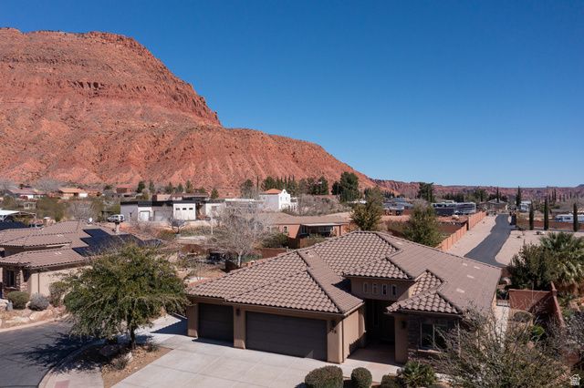 328 N HARRIER LN, Ivins, UT 84738