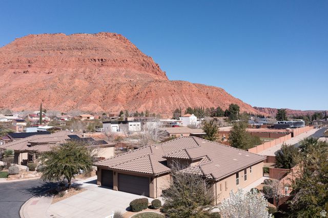 328 N HARRIER LN, Ivins, UT 84738