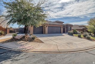 328 N HARRIER LN, Ivins, UT 84738
