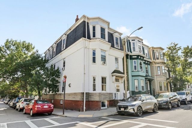 595 East 4th St 1, Boston, MA 02127