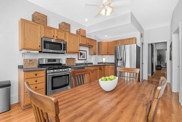 595 East 4th St 1, Boston, MA 02127