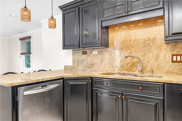 22 Miles Avenue, Providence, RI 02906