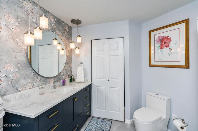 43 Westwood Drive, Queensbury, NY 12804