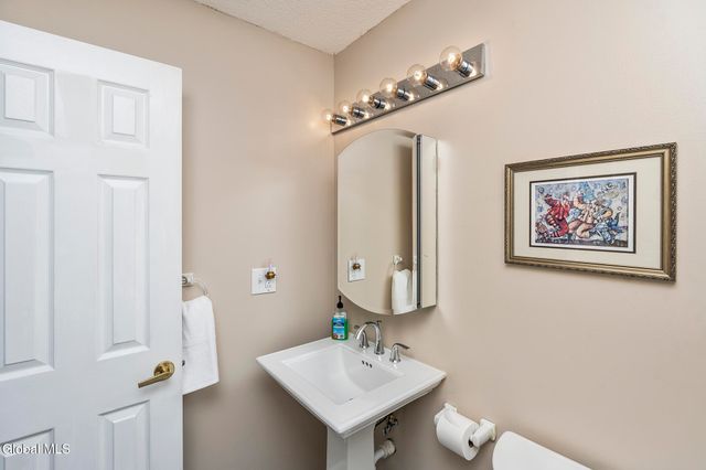 43 Westwood Drive, Queensbury, NY 12804