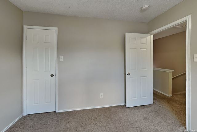 7010 FLINT VW, San Antonio, TX 78244