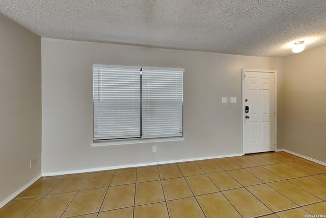 7010 FLINT VW, San Antonio, TX 78244