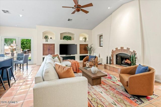 25255 N RANCH GATE Road, Scottsdale, AZ 85255