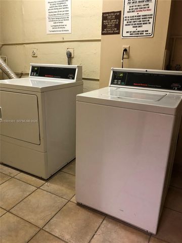 601 Three Islands Blvd 316, Hallandale Beach, FL 33009