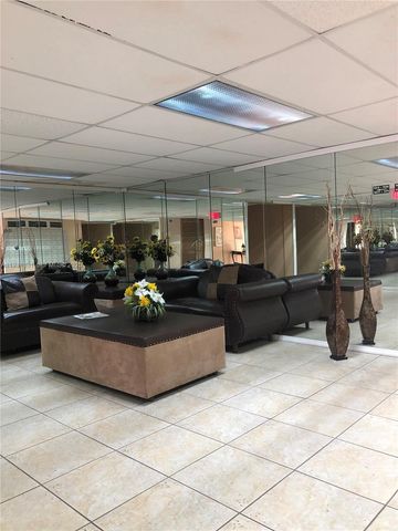 601 Three Islands Blvd 316, Hallandale Beach, FL 33009