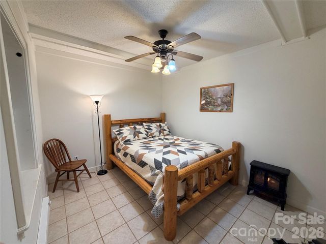 2778 Mule Stomp Road, Hot Springs, NC 28721