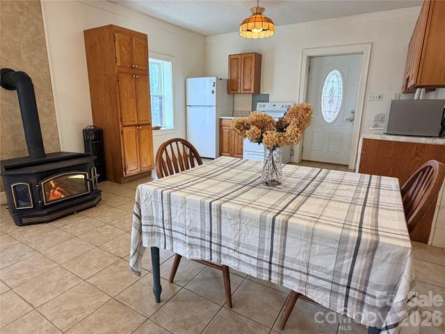 2778 Mule Stomp Road, Hot Springs, NC 28721