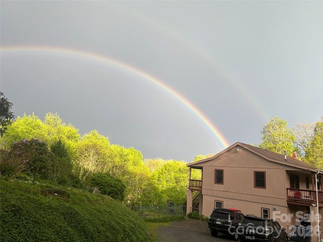 2778 Mule Stomp Road, Hot Springs, NC 28721