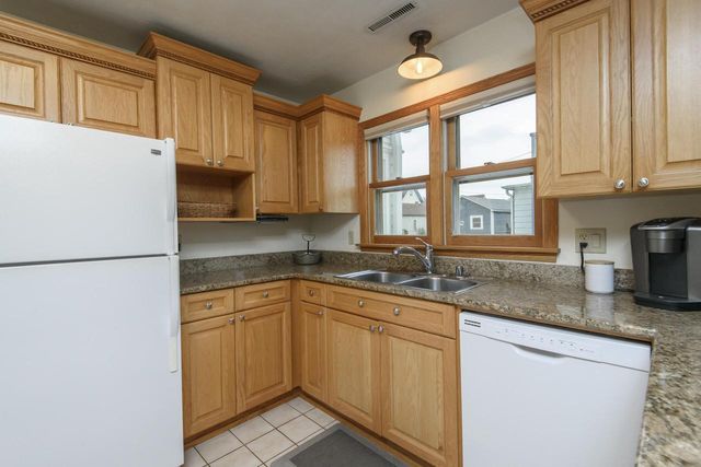122 Elm STREET, Pewaukee, WI 53072