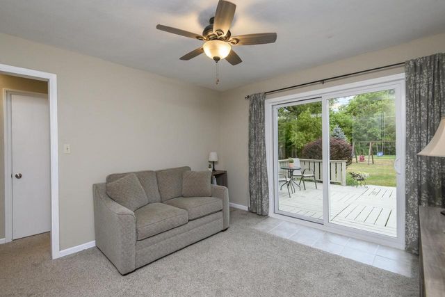 122 Elm STREET, Pewaukee, WI 53072