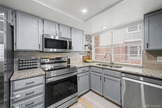 7684 S Monaco Circle, Englewood, CO 80112