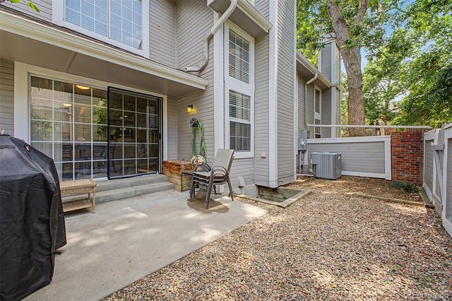 7684 S Monaco Circle, Englewood, CO 80112