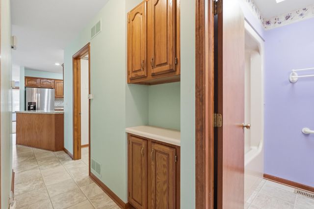 400 Commanche Drive, Lowell, IN 46356