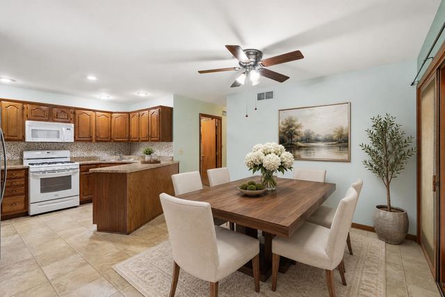 400 Commanche Drive, Lowell, IN 46356