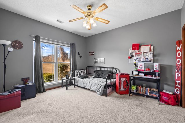 15 Castle Heights, Cabot, AR 72023