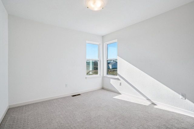 9157 S Overlook WAY, Franklin, WI 53132