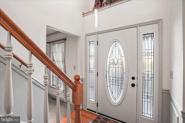 32 MAGNOLIA LN, Hanover, PA 17331