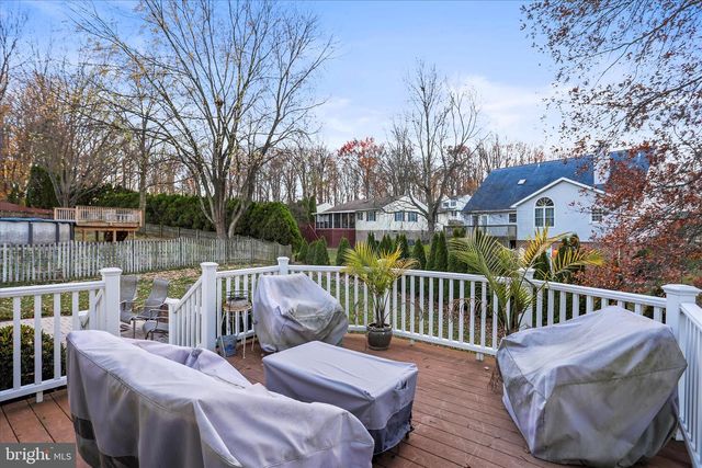 32 MAGNOLIA LN, Hanover, PA 17331