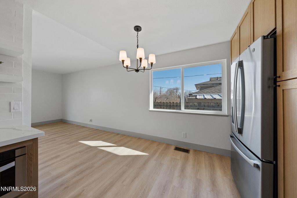 Image 11 of property listing at 3286 Heights Drive, Reno, NV 89503